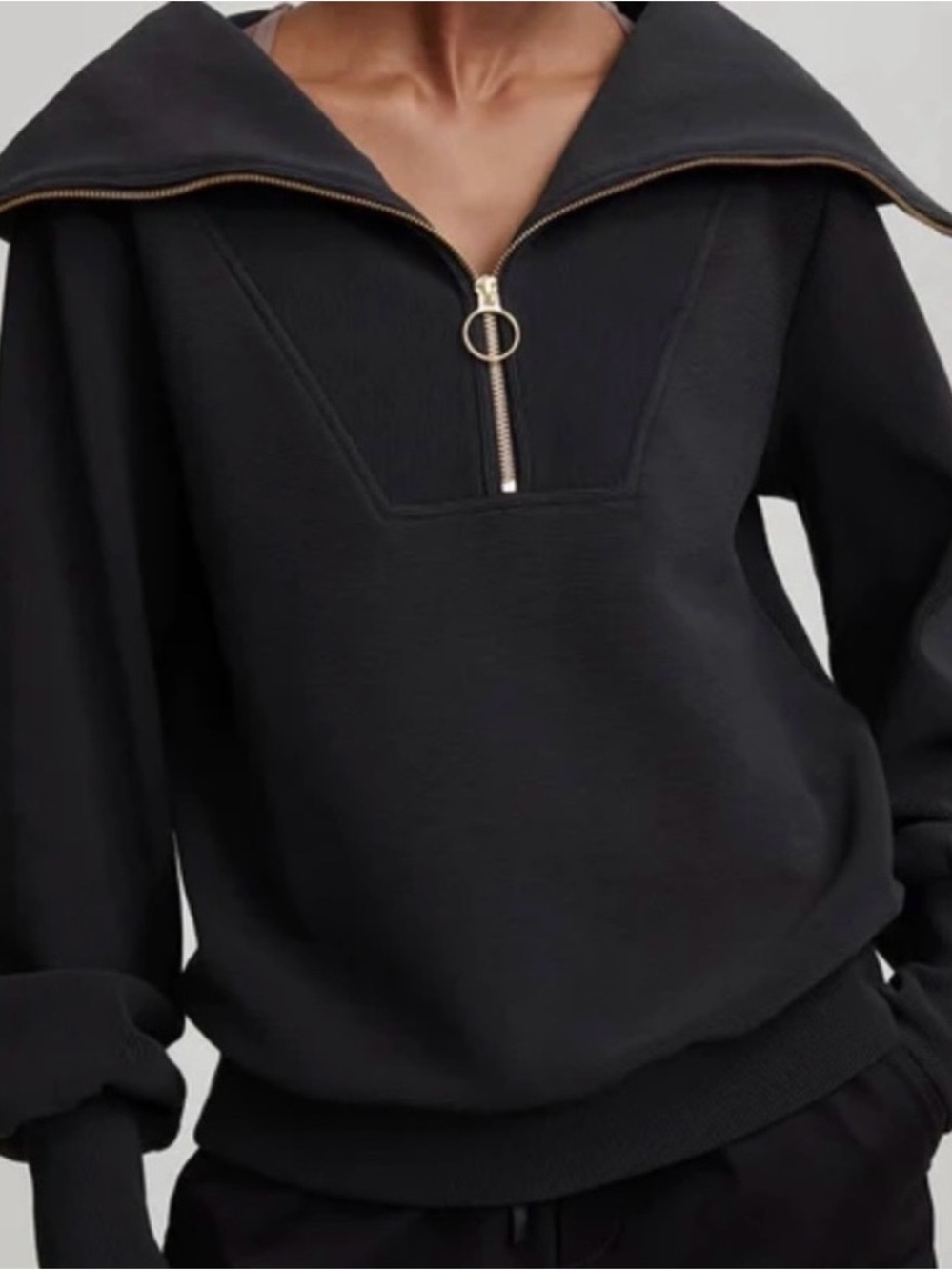 Varley Vine Half Zip Pullover - Black - New with Tags